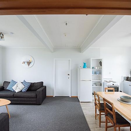 Kowhai Flat Pounawea Ngoại thất bức ảnh